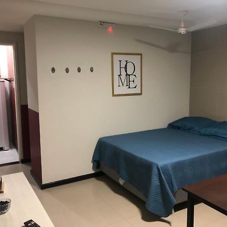 Flat Aju - Um jeitinho especial de se hospedar em Aracaju. Uma verdadeira suíte master todo mobiliado no capricho só para você. Exterior foto